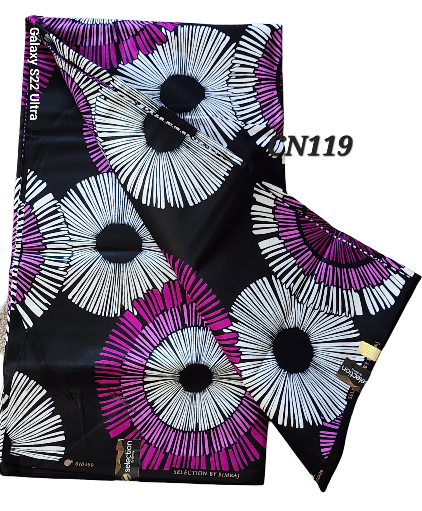 Selection: Unique African fabrics (6 yards)