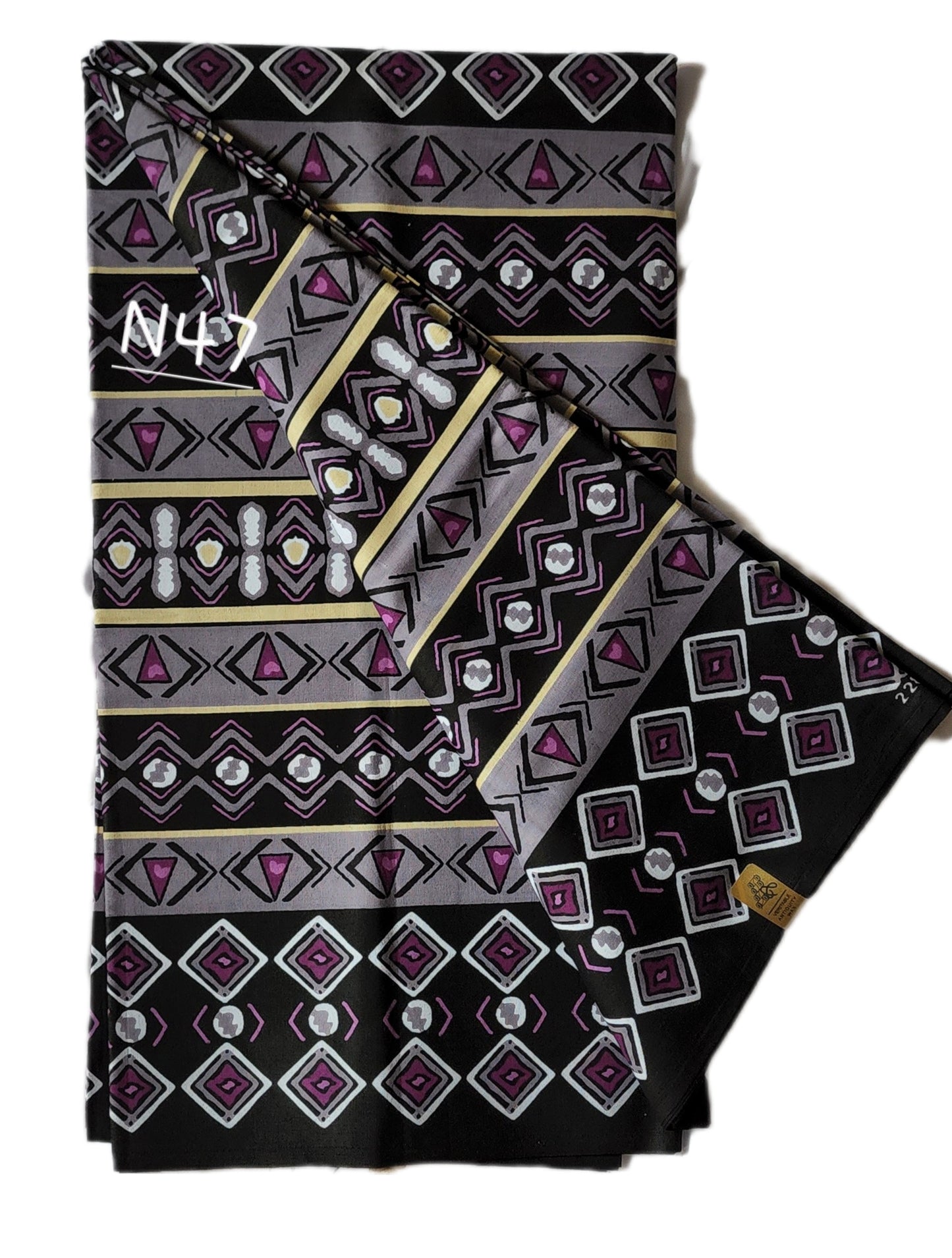Veritable wax: Classic African fabric ( 6 yards)